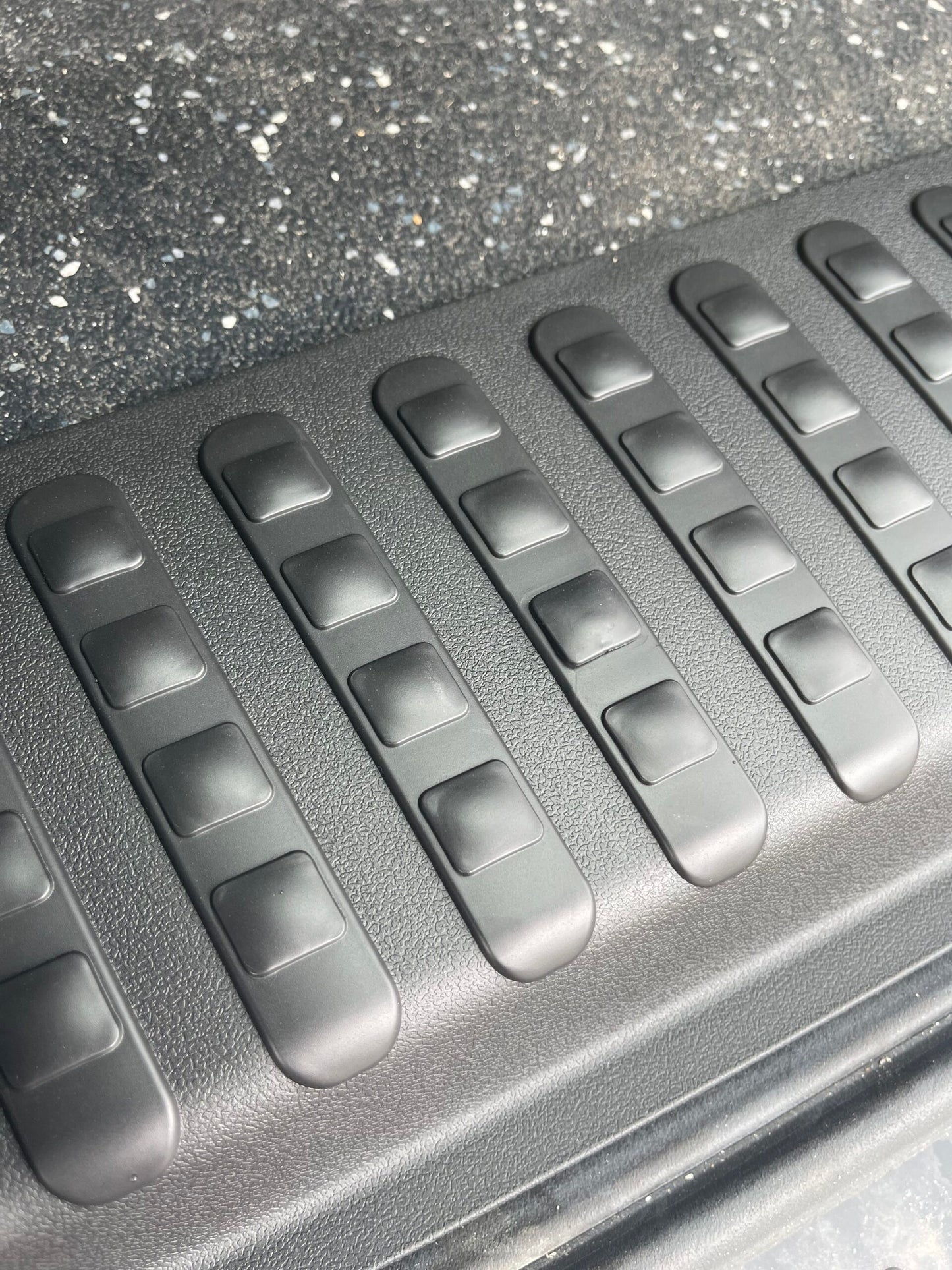 VW T5/T6 V3 Rear Threshold