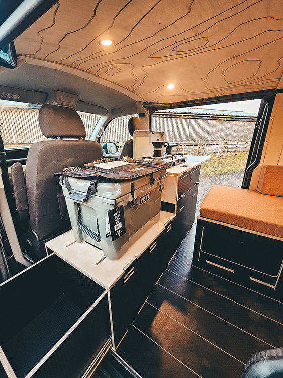 Bruich Biadh - Kitchen Pod with seat and large drawer