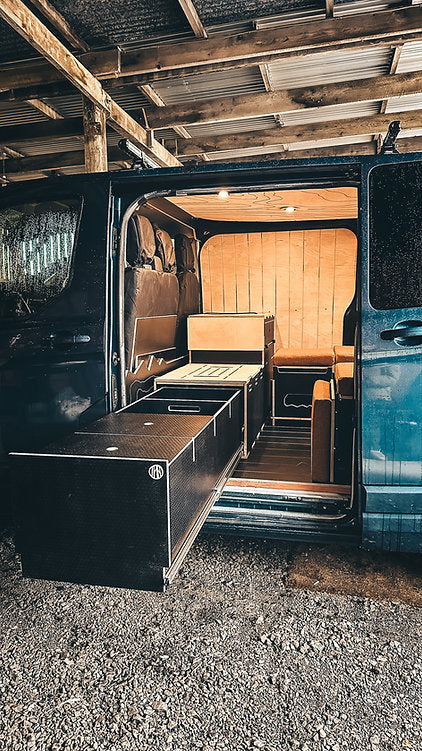 Bruich Biadh - Kitchen Pod with seat and large drawer