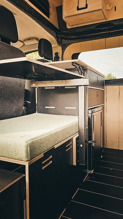 Bruich Biadh - Kitchen Pod with seat and large drawer