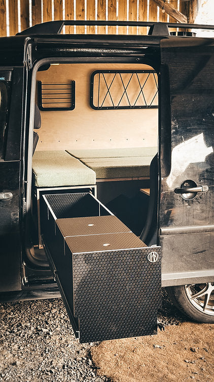 Bruich Biadh - Kitchen Pod with seat and large drawer