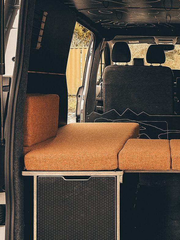 Oir - Side Trim Panels