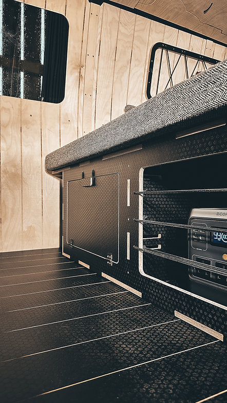 THE SUTHERLAND - LOAD OUT STORAGE + BED PLATFORM